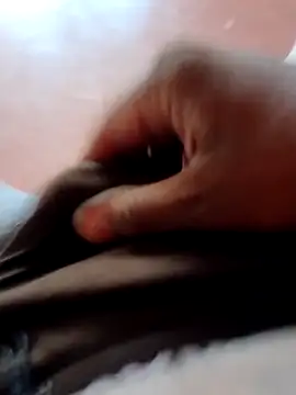 Snapshot of dinesh682 chatting on 15, 4, 2026 dinesh682 online show from 15, 4, 2026