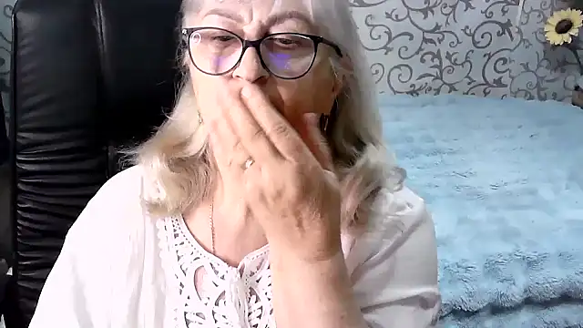 LolkaAlyss online show from 18, 9, 2025