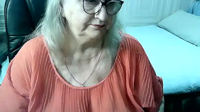 Snapshot of LolkaAlyss chatting on 1, 3, 2026 LolkaAlyss online show from 1, 3, 2026
