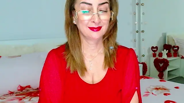 Tyana40 online show from 24, 2, 2026