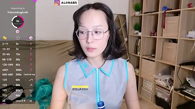 aliiiiiina online show from 7, 3, 2025