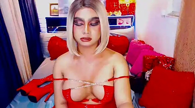 TsGoddessNhicolle online show from 13, 1, 2025