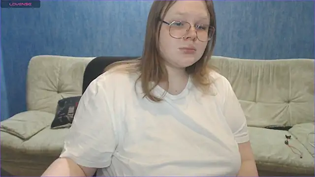 Touch me more please online show from 12, 3, 2025