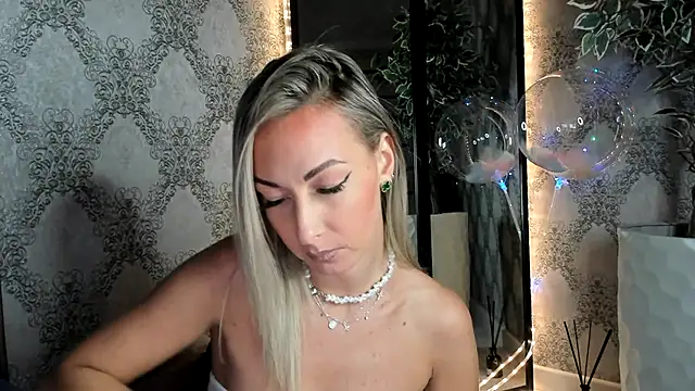 StarryHanna online show from 17, 3, 2025