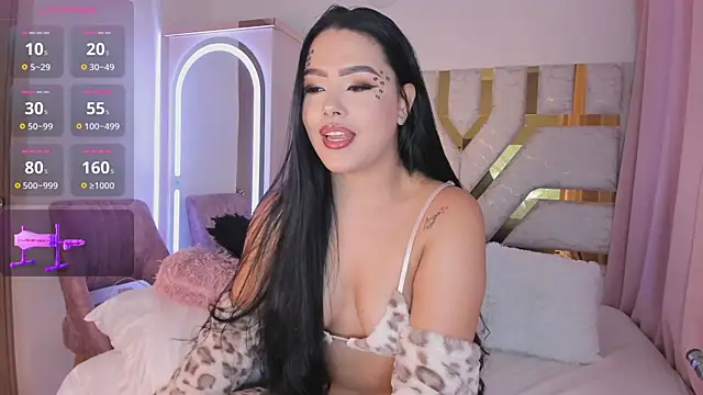 sophy champagne online show from 27, 10, 2025