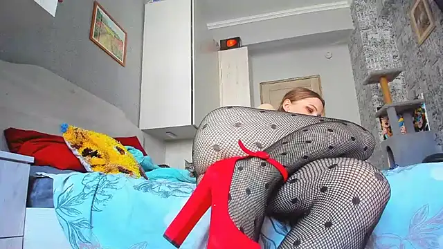 DUSSY PUSSY online show from 21, 2, 2025