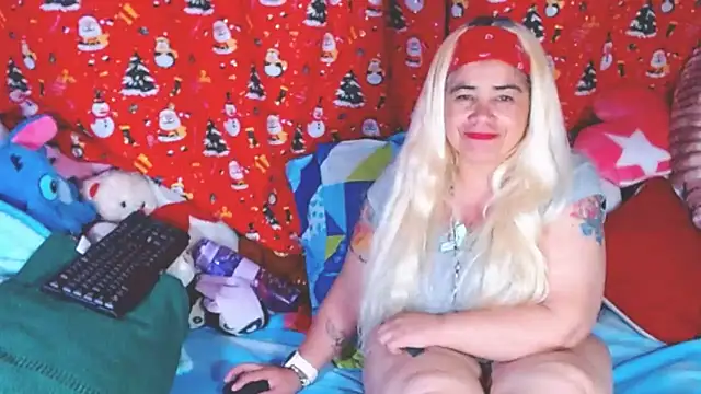 estrellita fugaz16x online show from 15, 2, 2026