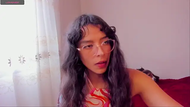 aluna 0310 online show from 26, 12, 2024