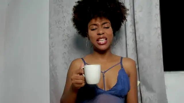 thaimy  online show from 31, 10, 2025