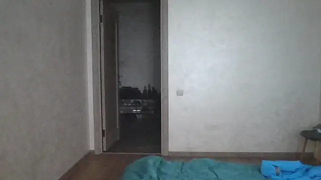 Snapshot of JulianaGold1 chatting on 19, 2, 2025 JulianaGold1 online show from 19, 2, 2025