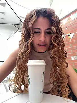 Snapshot of alana15 chatting on 30, 6, 2026 alana15 online show from 30, 6, 2026