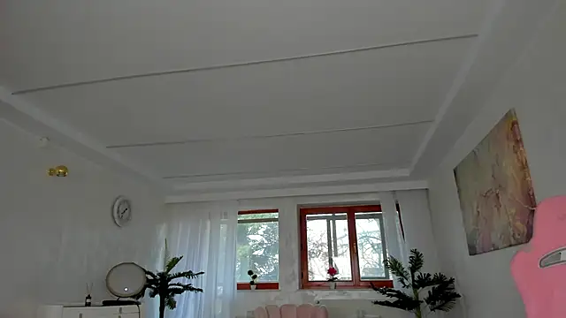 TiffanyHouston  online show from 13, 12, 2024