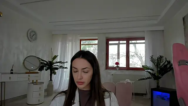 TiffanyHouston  online show from 17, 3, 2025