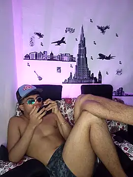 Snapshot of pinedasex777 chatting on 7, 3, 2025 pinedasex777 online show from 7, 3, 2025