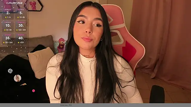 shantall vidales  online show from 7, 1, 2025