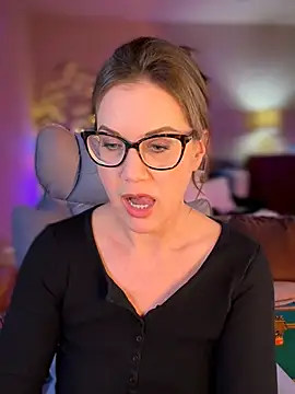 Snapshot of MaiseKnox chatting on 17, 2, 2026 MaiseKnox online show from 17, 2, 2026