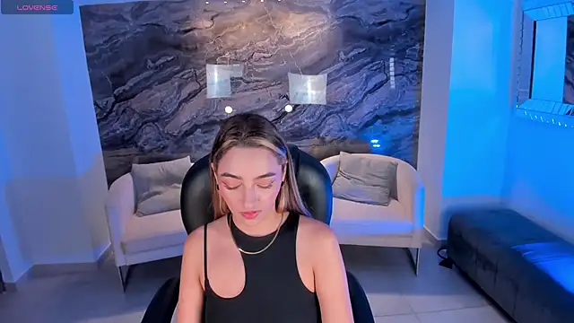 MelissaMoore  online show from 3, 3, 2025