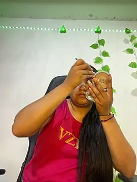 shayna all online show from 28, 3, 2026