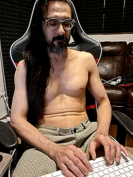 Snapshot of Youreherewithme chatting on 18, 5, 2026 Youreherewithme online show from 18, 5, 2026