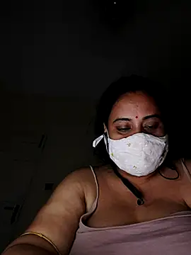 Snapshot of Sheela-Bhabi chatting on 24, 6, 2026 Sheela-Bhabi online show from 24, 6, 2026