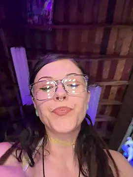 BlaizeyBBy online show from 19, 6, 2026