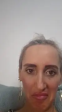 IsabelleEthan online show from 15, 3, 2025