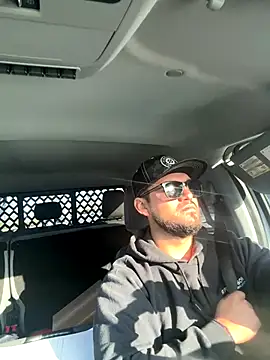 Ozzy420  online show from 1, 12, 2025