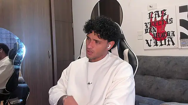 Alessandro Vanni online show from 25, 2, 2026