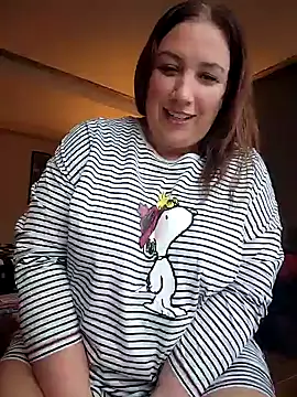 Canadian BBW online show from 11, 12, 2024