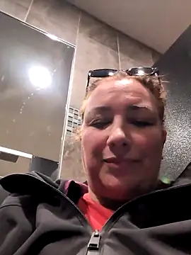 Canadian BBW online show from 27, 2, 2025