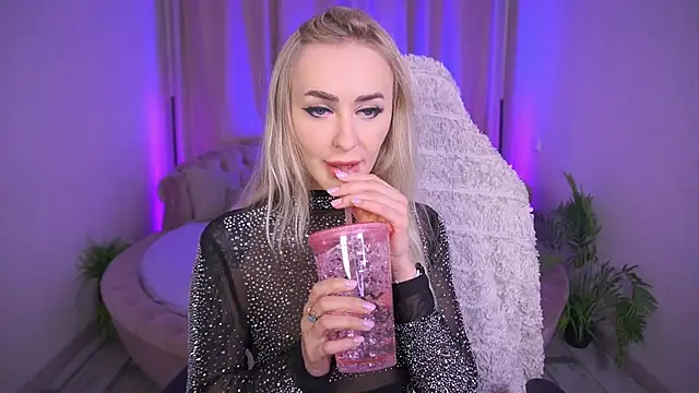 GraceCandy online show from 23, 11, 2025