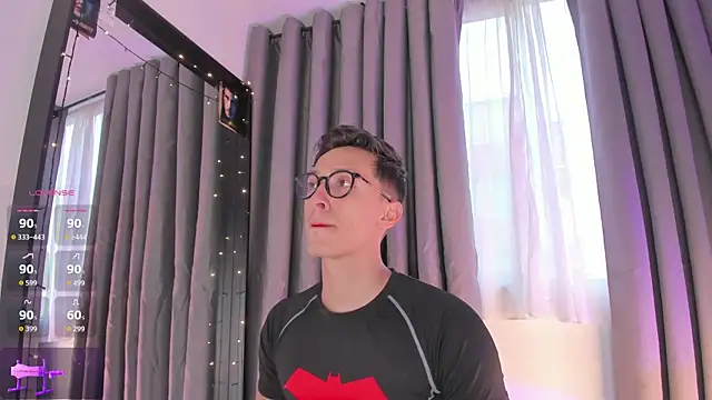 Thiago jones online show from 4, 11, 2025