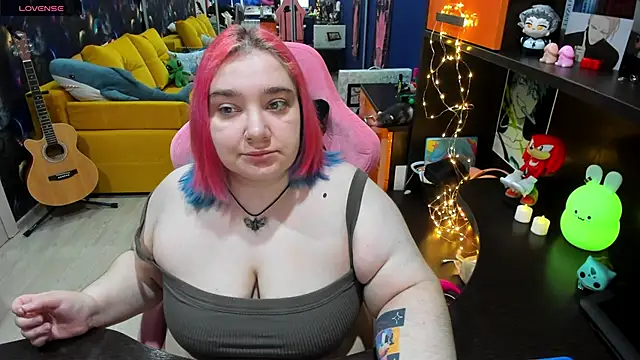 Softie Sofy online show from 28, 1, 2025