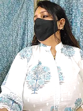 cute-tanvi online show from 28, 2, 2025