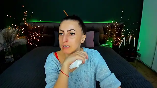 Snapshot of Rebecca_Diamond chatting on 16, 3, 2026 Rebecca Diamond online show from 16, 3, 2026