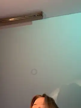 curchez  online show from 9, 1, 2025