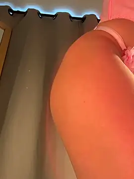 curchez  online show from 1, 10, 2025