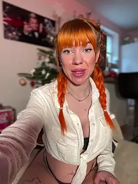 Pia July  online show from 18, 12, 2024