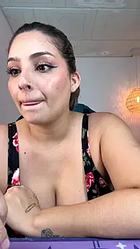 YummyAnna  online show from 30, 6, 2026
