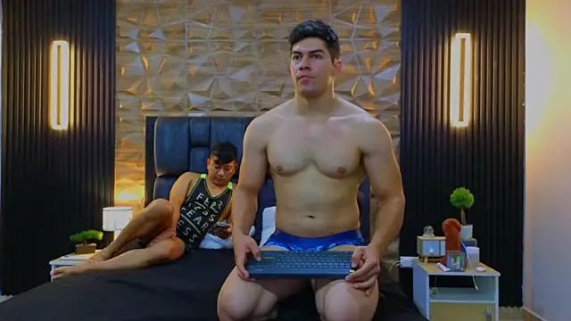 FelipeAndMarcello3 online show from 13, 2, 2025