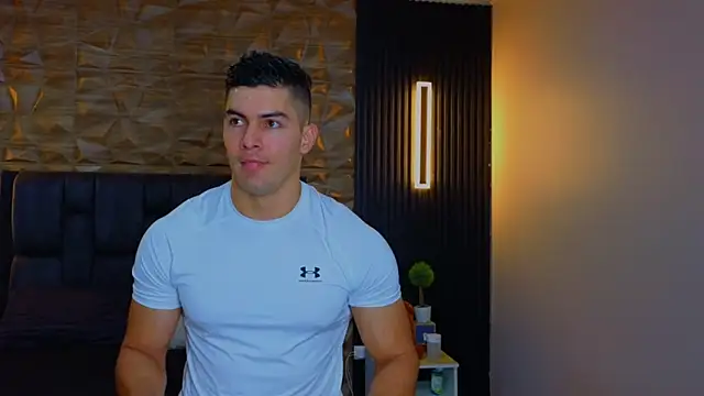 FelipeAndMarcello3 online show from 19, 2, 2025