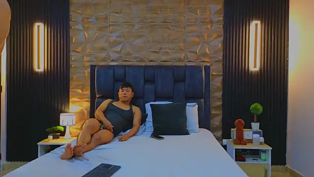 FelipeAndMarcello3 online show from 4, 3, 2025