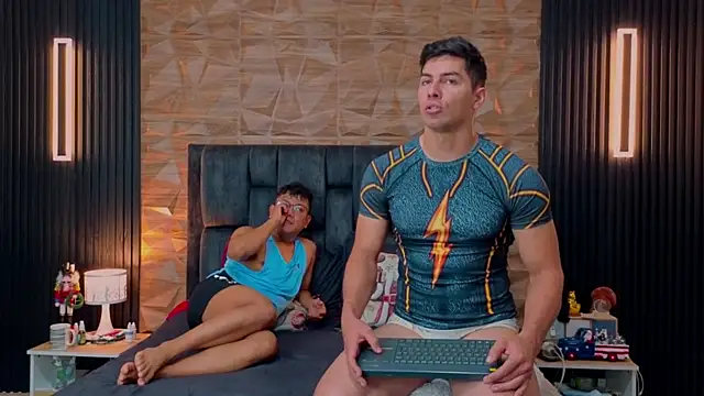 FelipeAndMarcello3 online show from 19, 11, 2025