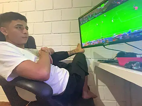 Max TheHorseDick online show from 7, 1, 2026