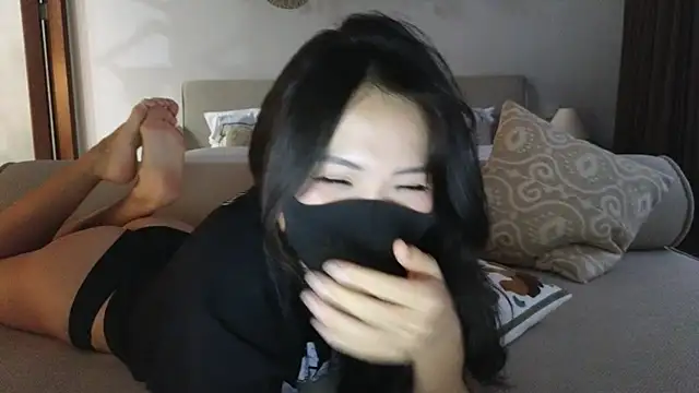 TammiLou online show from 28, 2, 2025