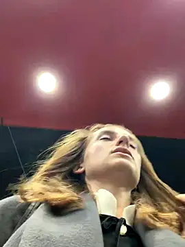 Snapshot of -AngelAri- chatting on 18, 12, 2025 -AngelAri- online show from 18, 12, 2025