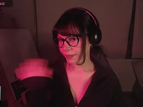 alien  show online show from 14, 4, 2026