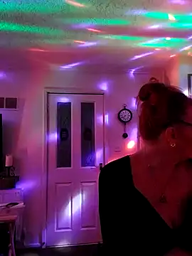 Snapshot of COUPLE4VOYEUR01 chatting on 22, 2, 2025 COUPLE4VOYEUR01 online show from 22, 2, 2025