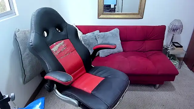 NicolettColin online show from 18, 3, 2025