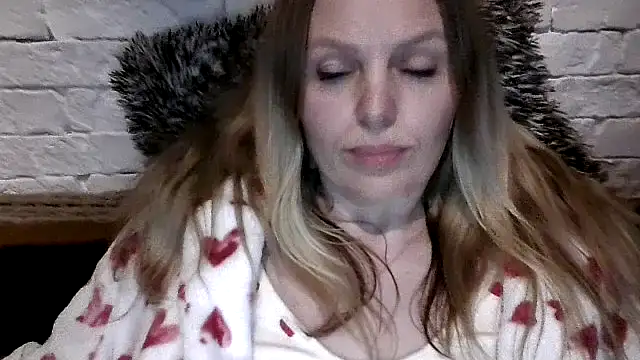 Angel girllovemy online show from 16, 2, 2026